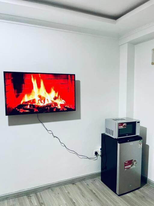 Abby Studio Riverside Apartment With Swimming Pool نانيوكي المظهر الخارجي الصورة